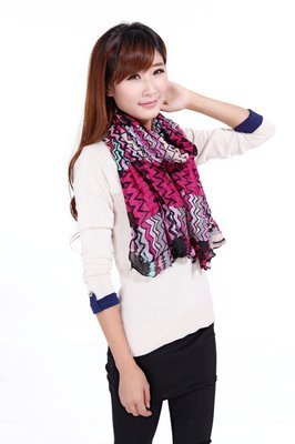 【2014供應新款時尚交織棉麻絲巾批發 彩色幾何圖長款圍巾批發】價格,廠家,圖片,圍巾,蘇州合仕德服裝服飾-